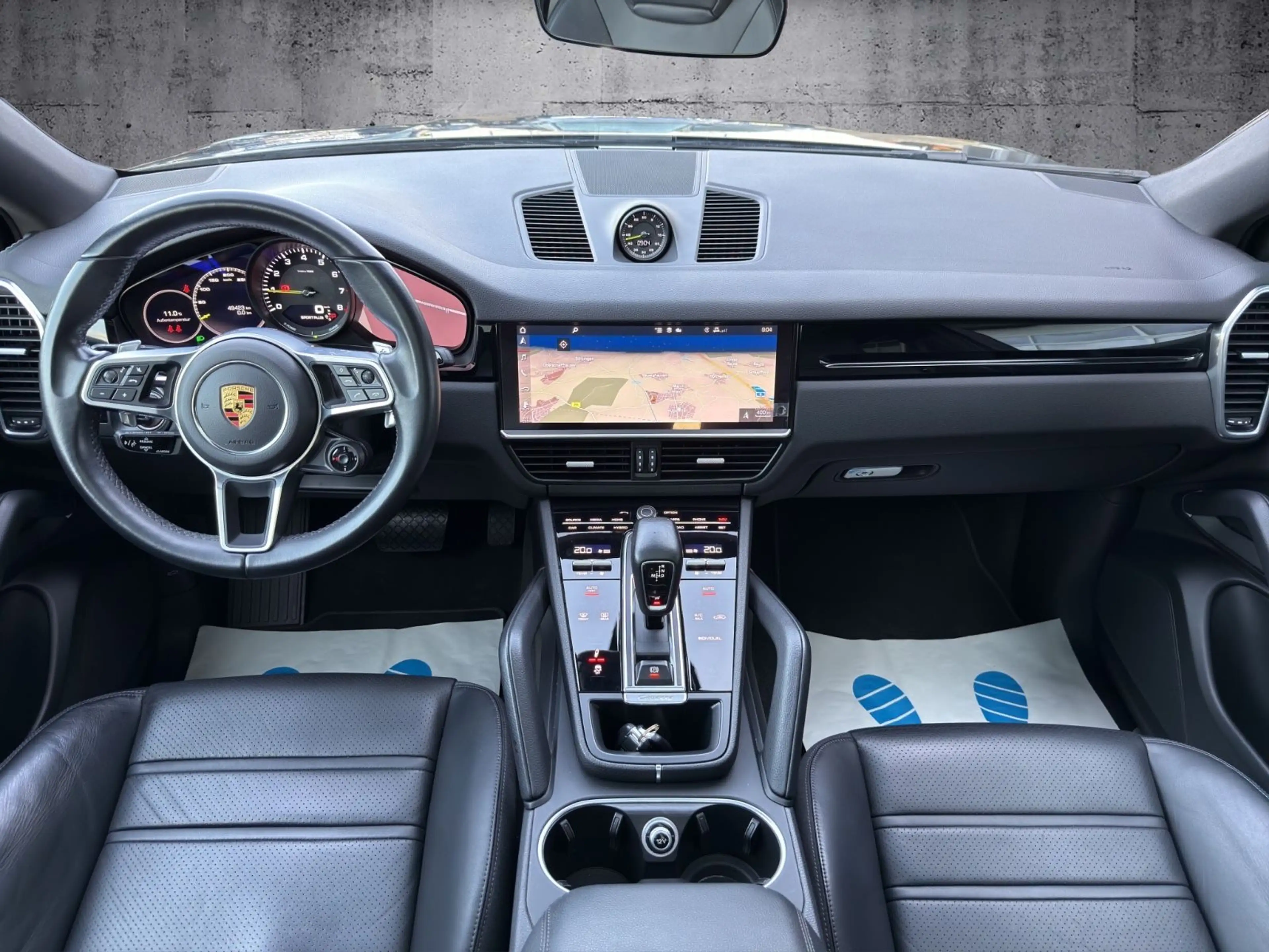 Porsche Cayenne Coupe E-Hybrid*SPORT-CHRONO*APPLE*PANO — photo 11