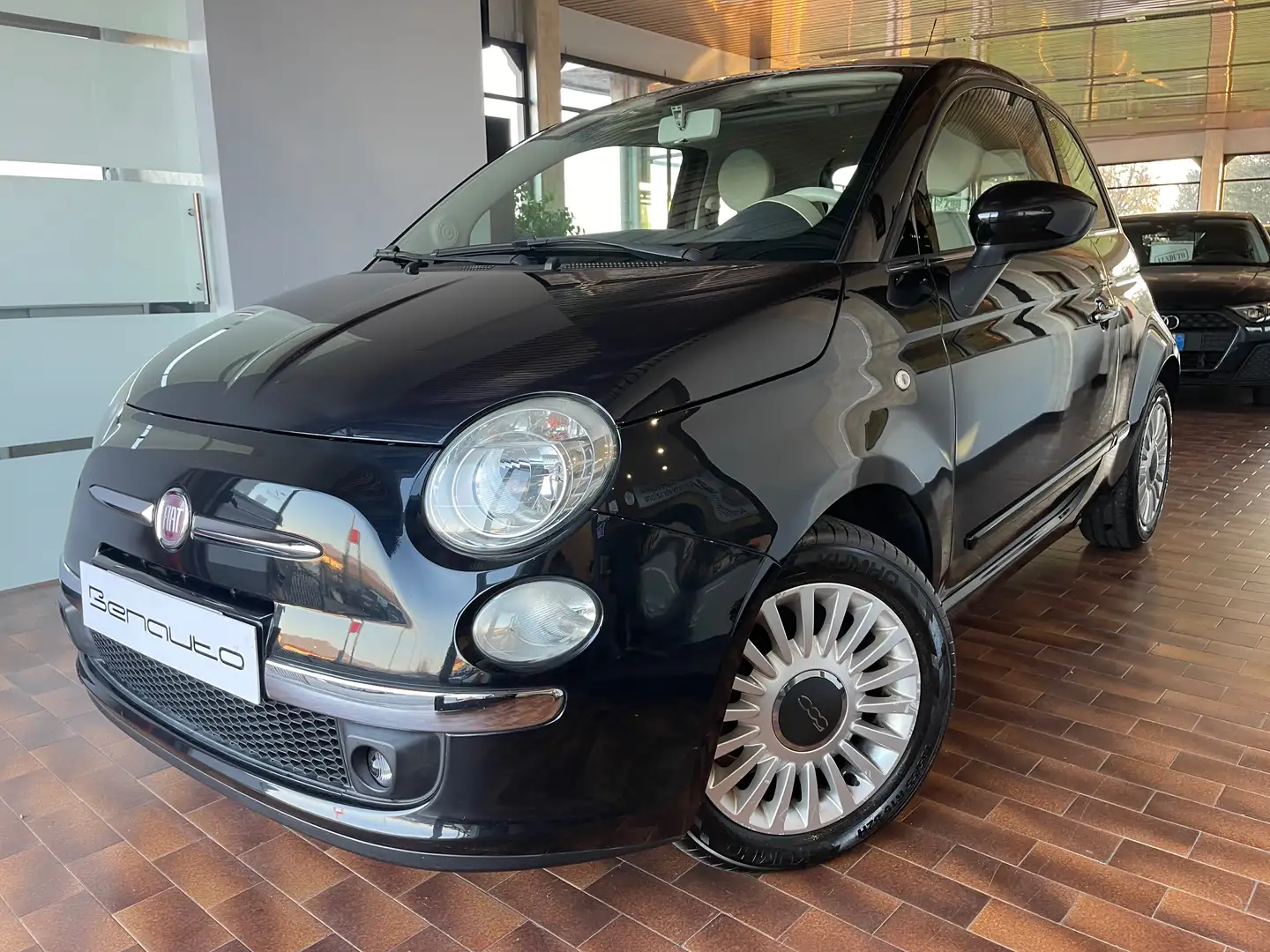 Fiat 500 1.2 Lounge 69cv PANORAMA/TAGL APPENA FATTO Schwarz - 1