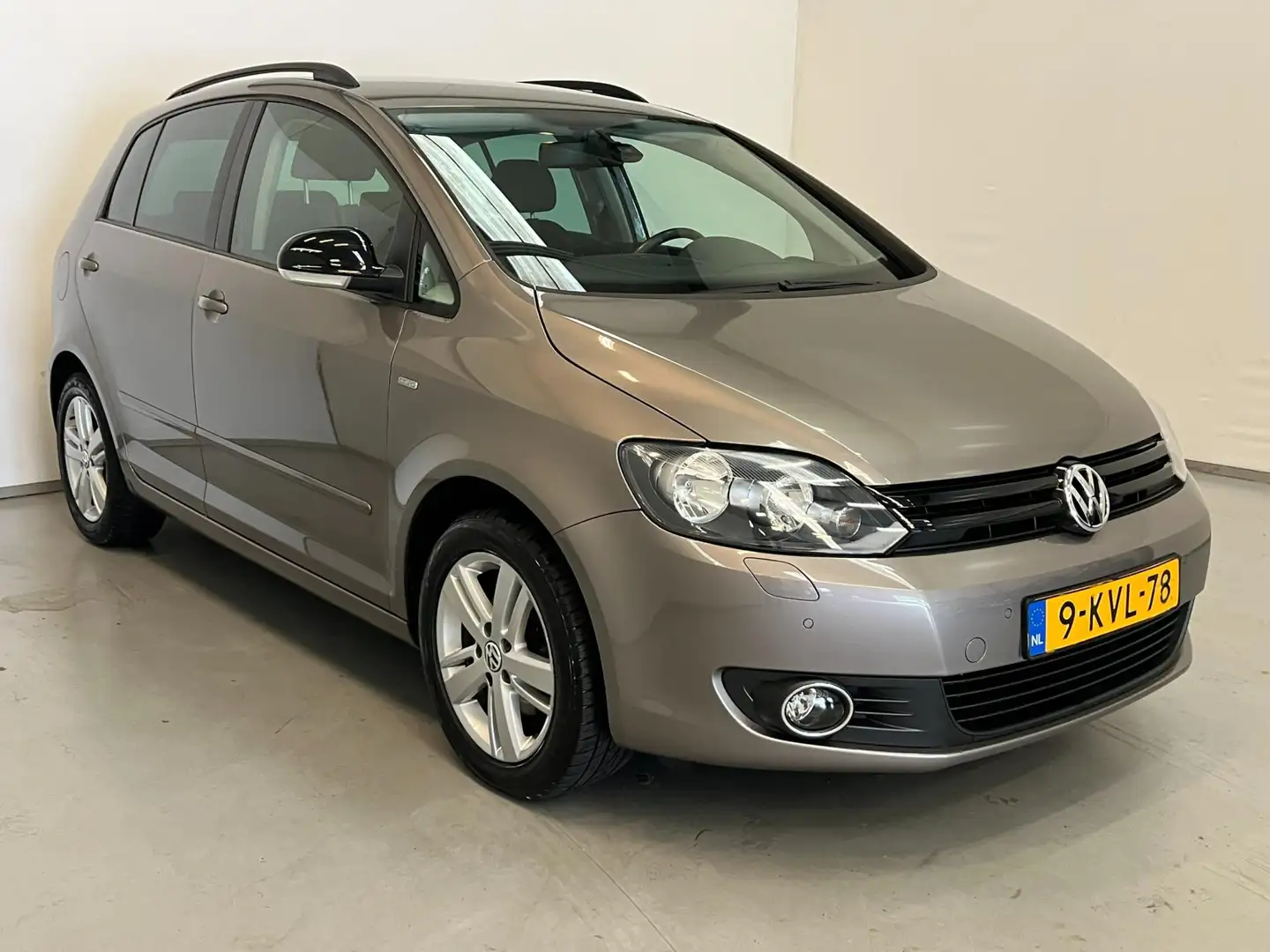 Volkswagen Golf Plus 1.2 TSI Highline / 1e eig / Uniek! / Automaat Bruin - 2