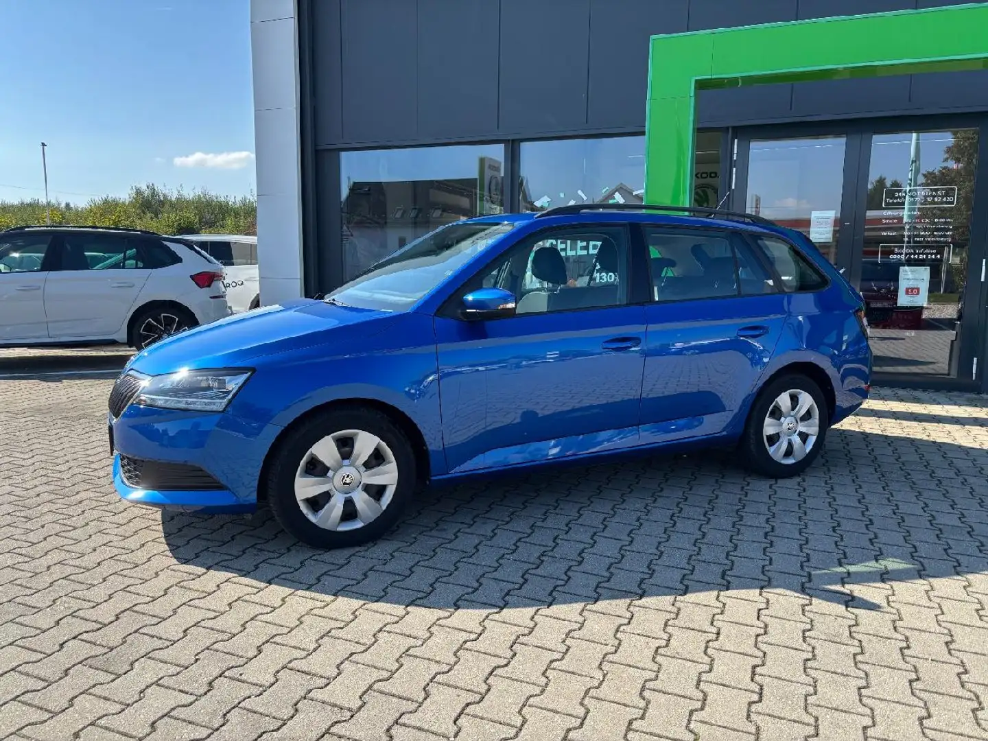 Skoda Fabia Ambition DSG SHZ*PDC*LED*SmartLink Bleu - 2