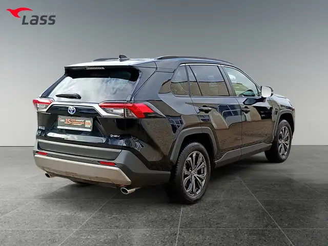 Toyota Rav4 view 6