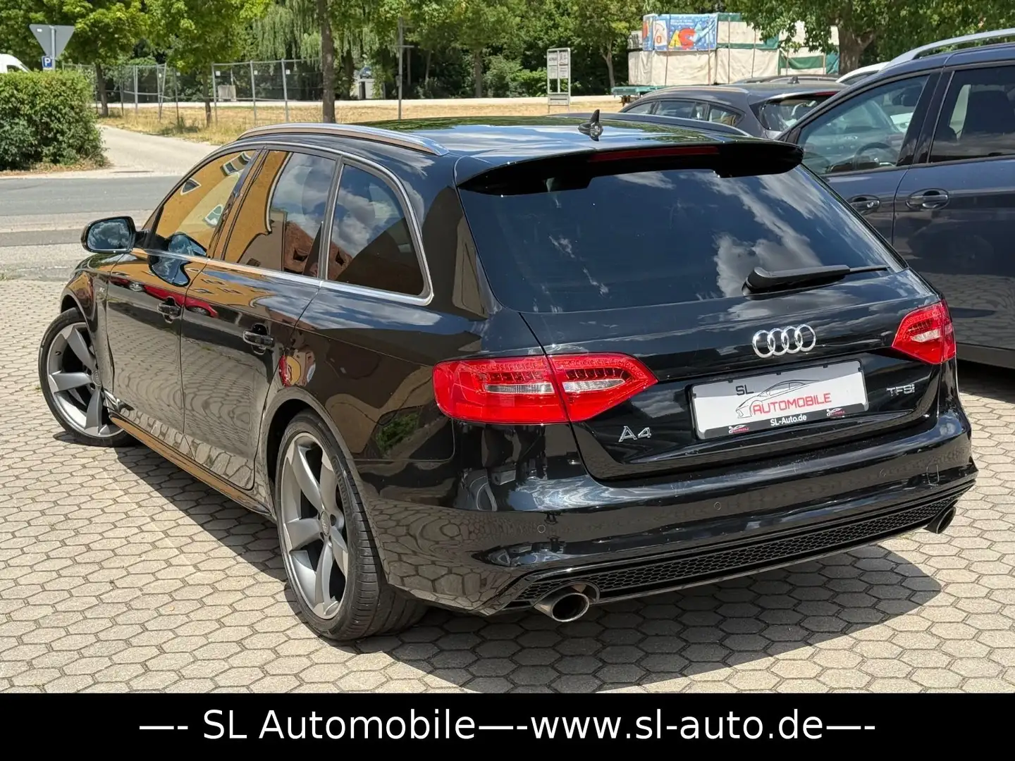 Audi A4 Avant 1,8 TFSI S line Sportpaket / plus Navi Schwarz - 2