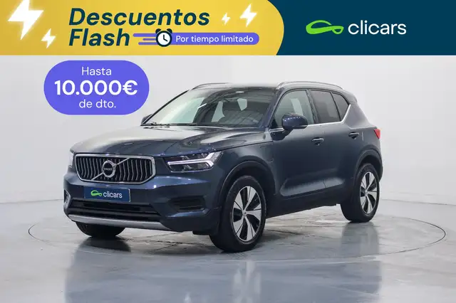 2022 Volvo XC40 in Blue for sale