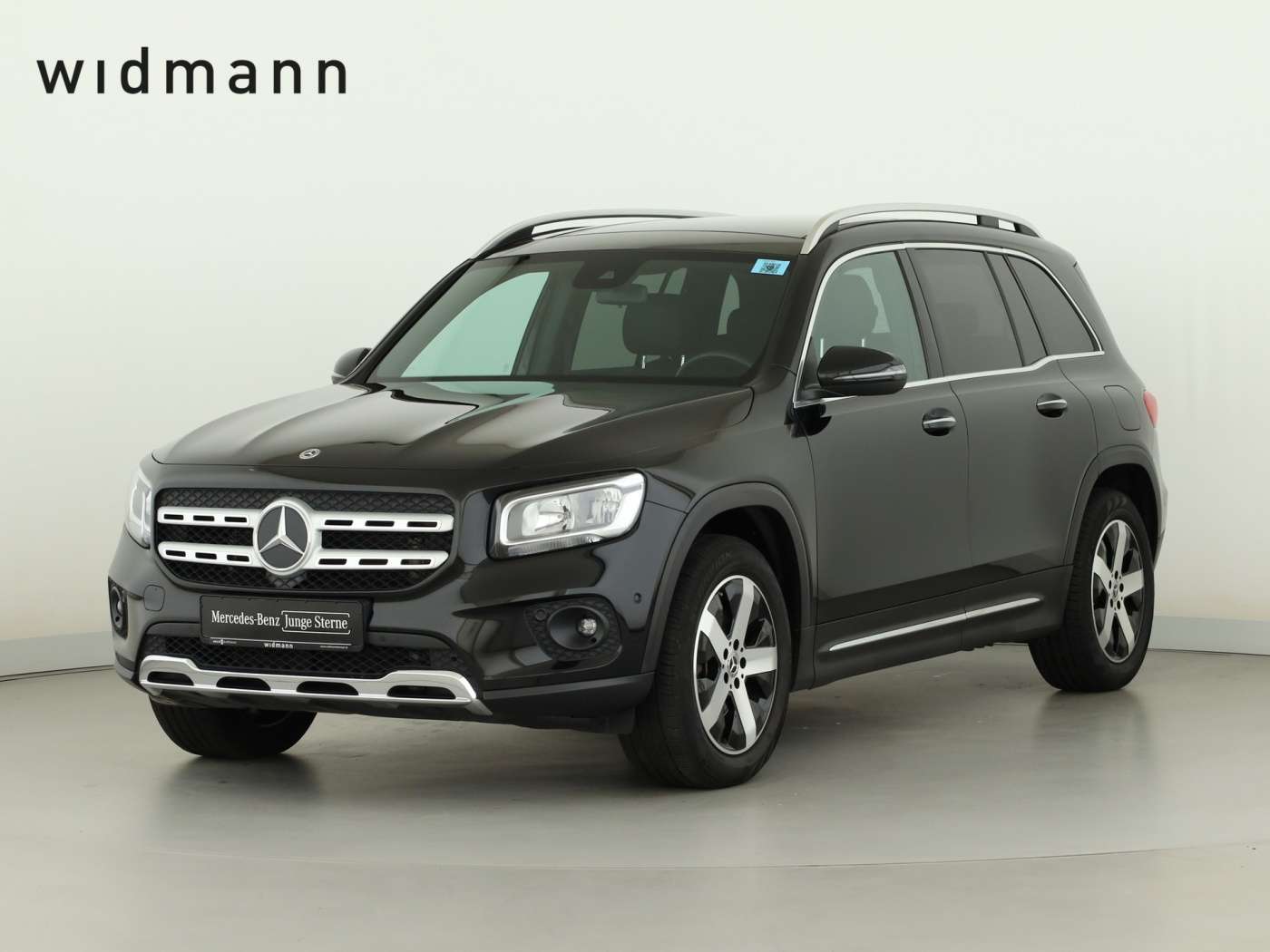 Mercedes-Benz GLB 220
