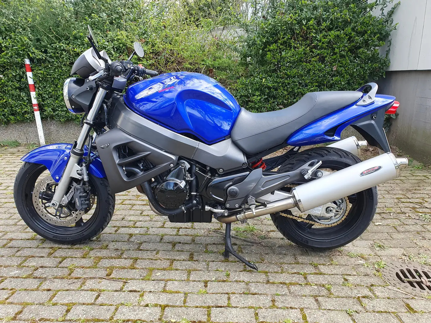 Honda X 11 CB 1100 SF (SC42) Modrá - 2