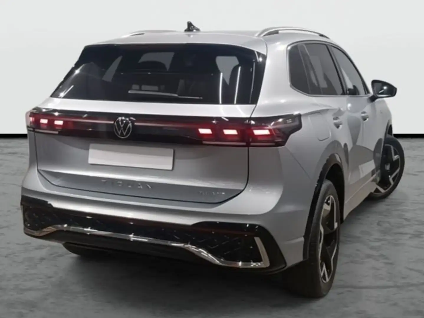 Volkswagen Tiguan R-Line 1.5 TSI PHEV 150 kW (204 CV) DSG6 Plateado - 2