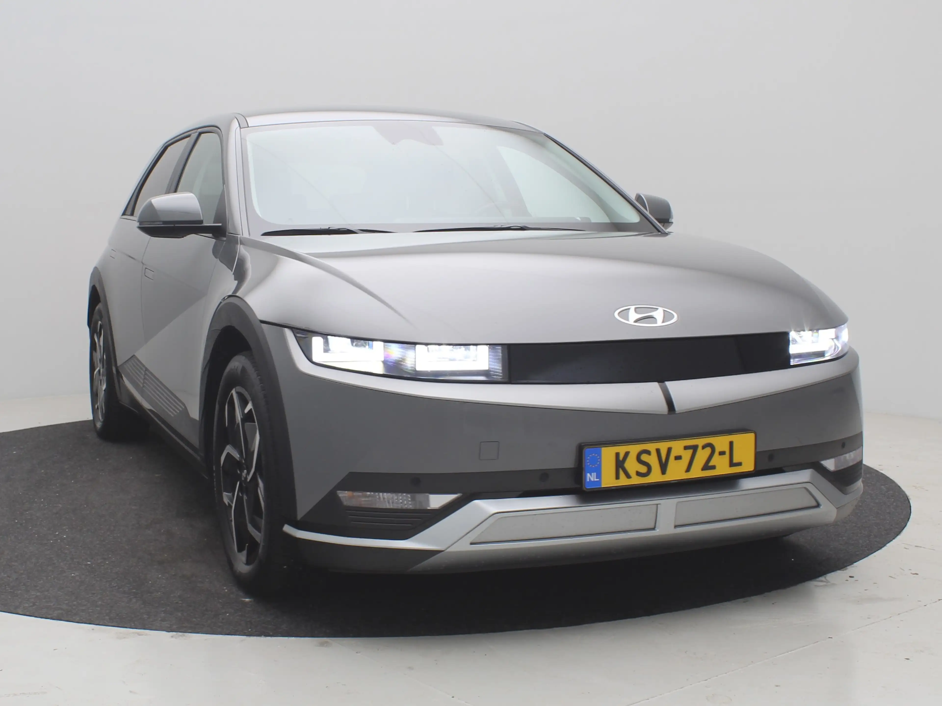 Hyundai IONIQ 5 Connect 77.4 kWh / Navigatie / 3-fase Laden / BTW — photo 24
