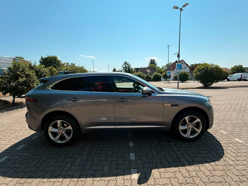 Jaguar F-Pace R-Dynamic SE AWD/LED/ACC/AHK/Kamera — photo 4