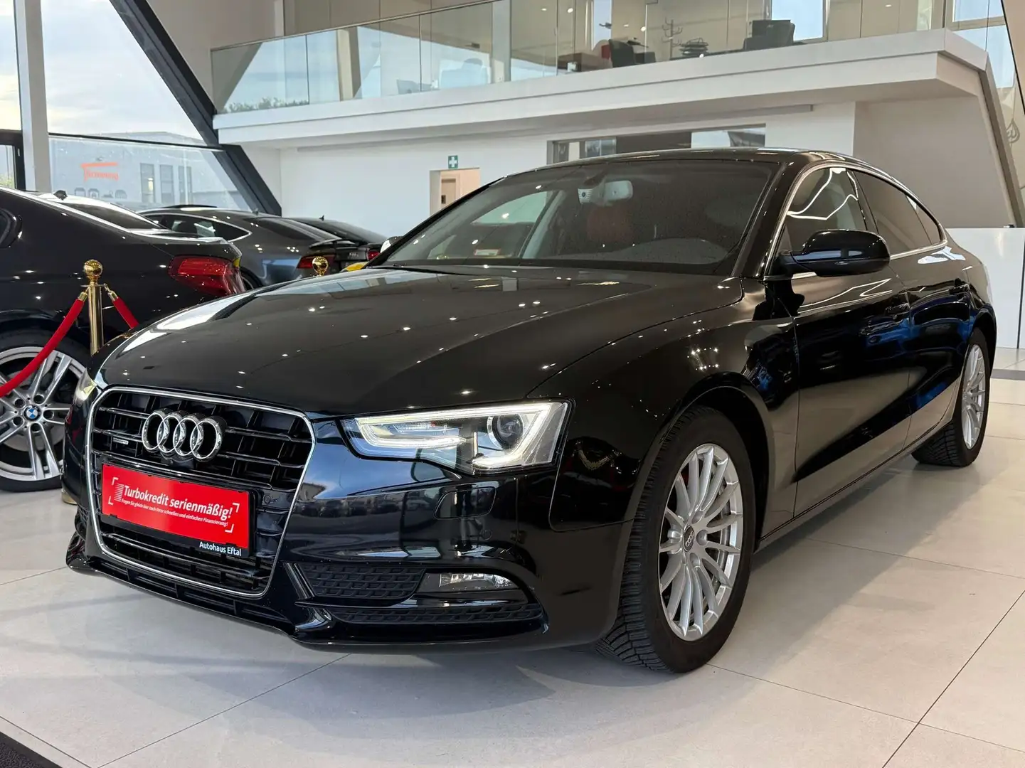 Audi A5 SB 2,0 TDI Aut.*NAVI*XENON*KLIMA*SITZHZG*KREDIT* Schwarz - 2