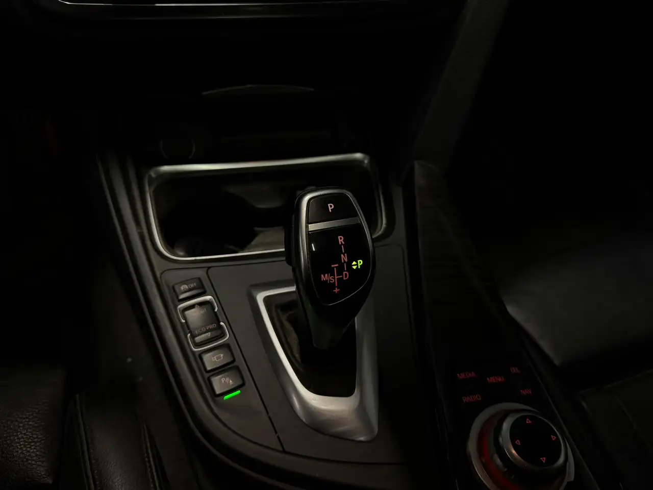 BMW SERIE 3 328 TOURING 328I M-SPORT 245 ch BVA - 360°-CAMERA- HAYON ÉLECTRIQUE - CUIR - 188000 km