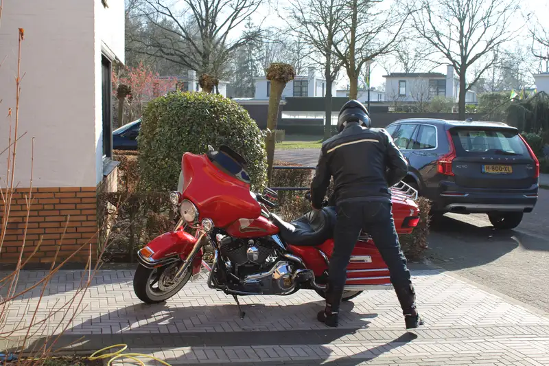 Harley-Davidson Electra Glide - foto 7