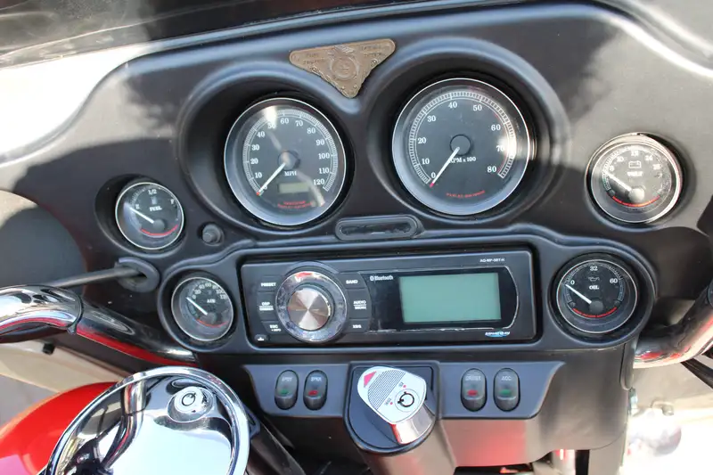 Harley-Davidson Electra Glide - foto 3