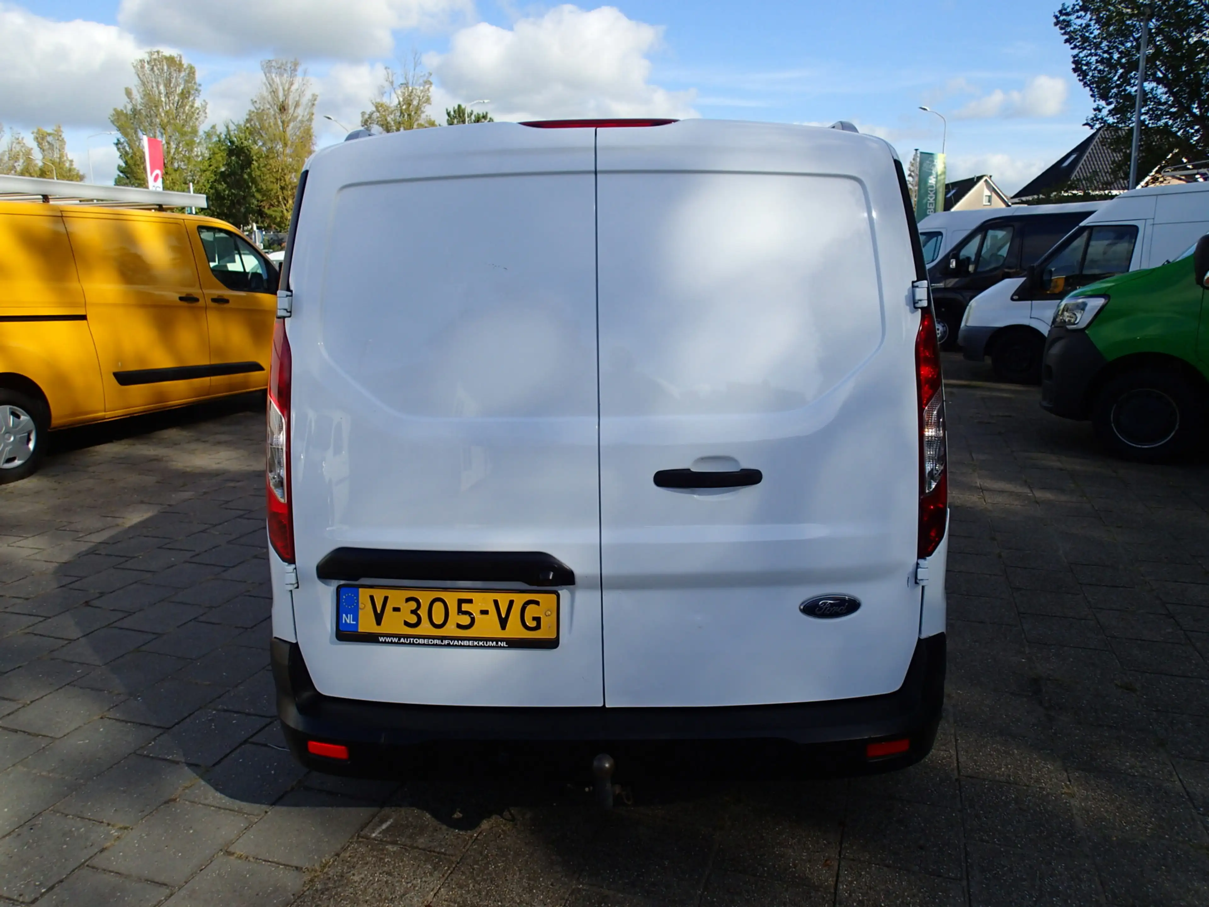 Ford Transit Connect 1.5 EcoBlue L1 Trend — photo 6