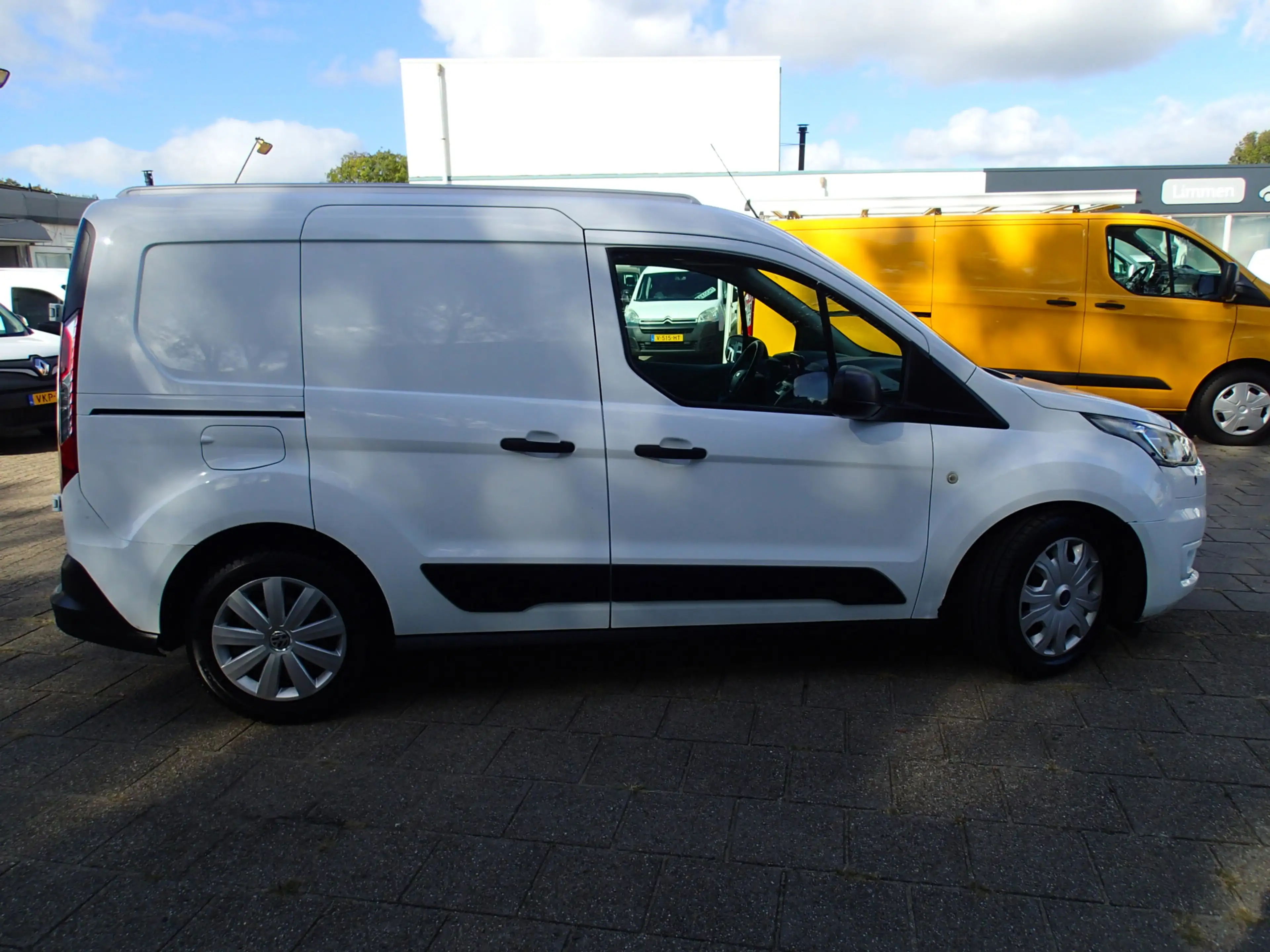 Ford Transit Connect 1.5 EcoBlue L1 Trend — photo 4