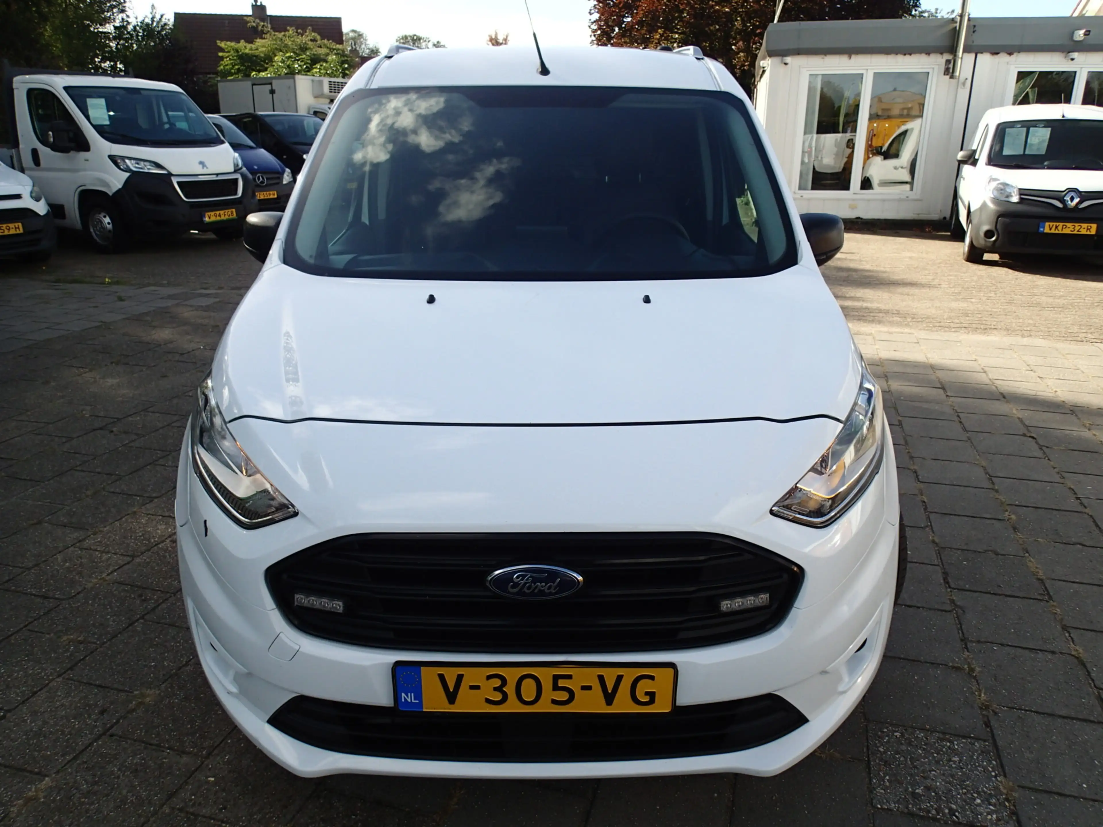 Ford Transit Connect 1.5 EcoBlue L1 Trend — photo 2