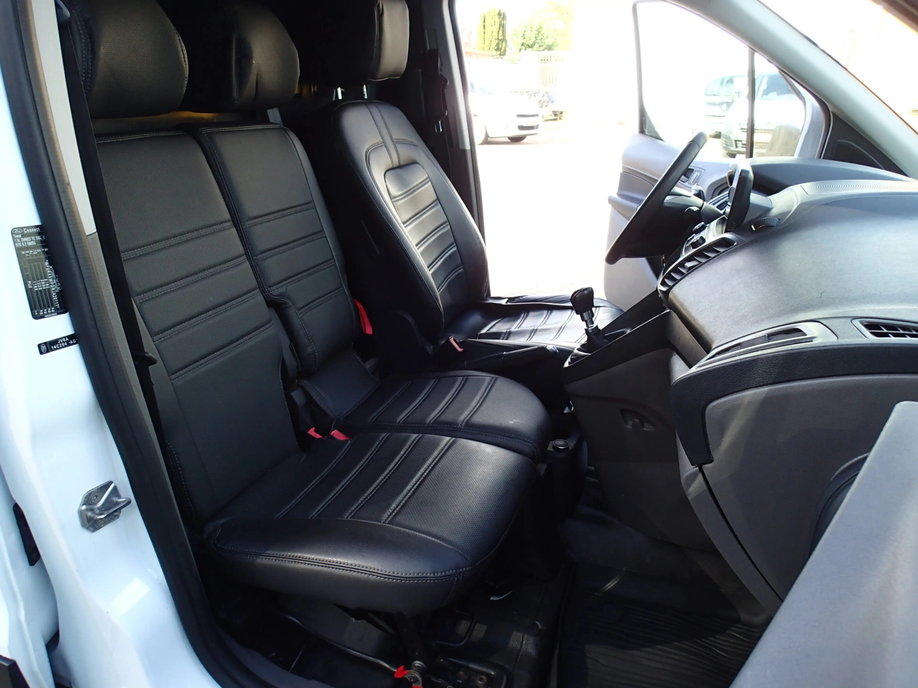 Ford Transit Connect 1.5 EcoBlue L1 Trend — photo 19