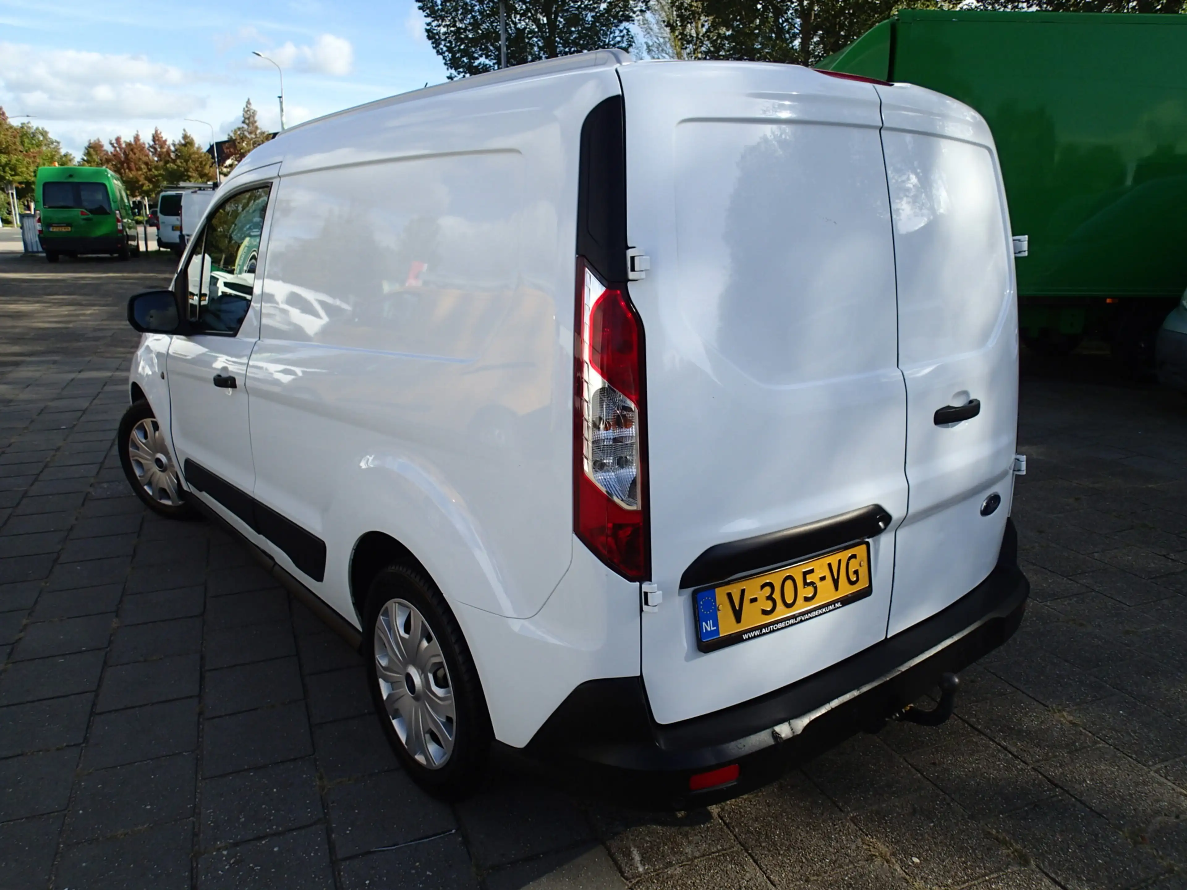 Ford Transit Connect 1.5 EcoBlue L1 Trend — photo 7