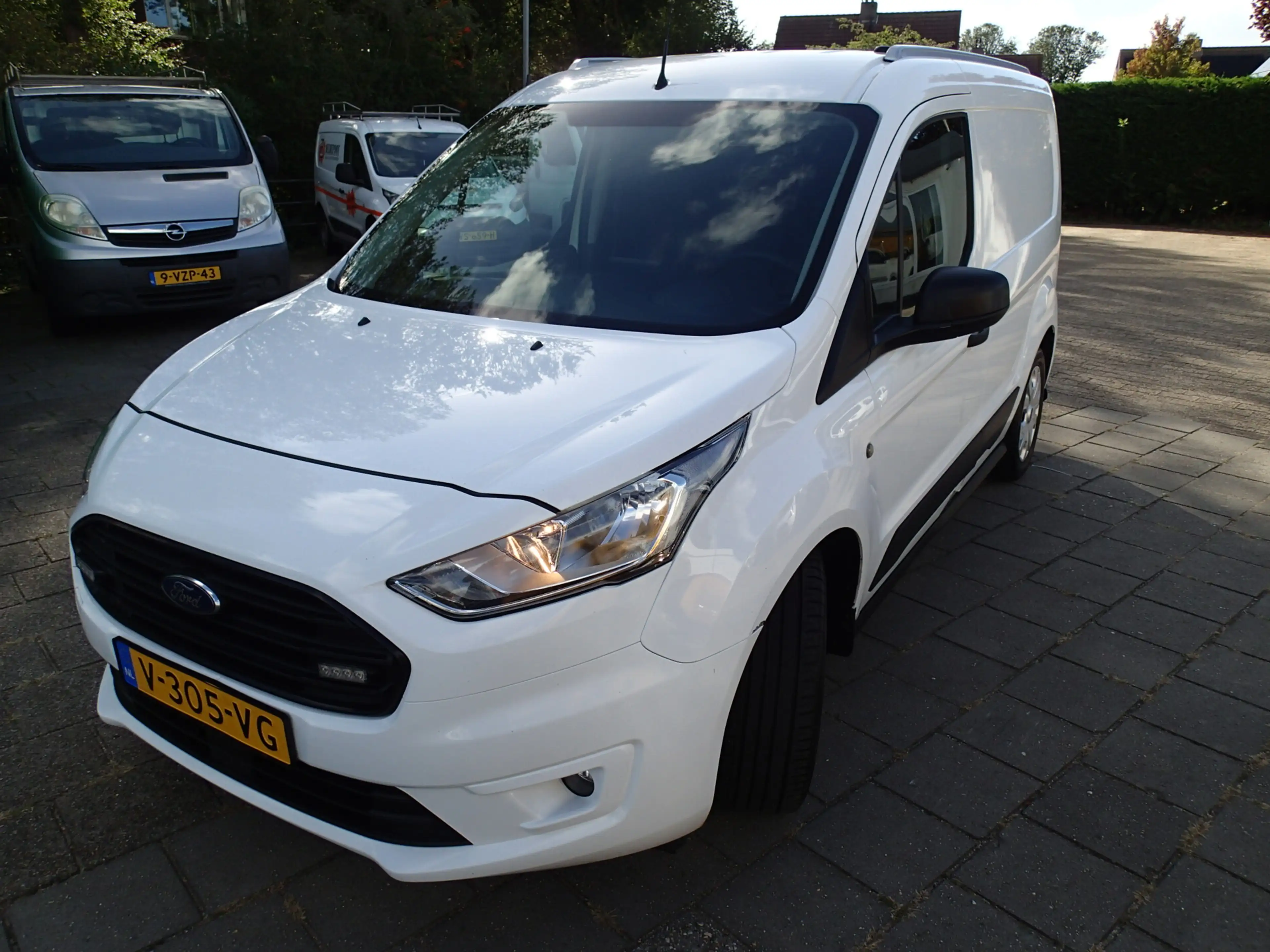 Ford Transit Connect 1.5 EcoBlue L1 Trend — photo 3