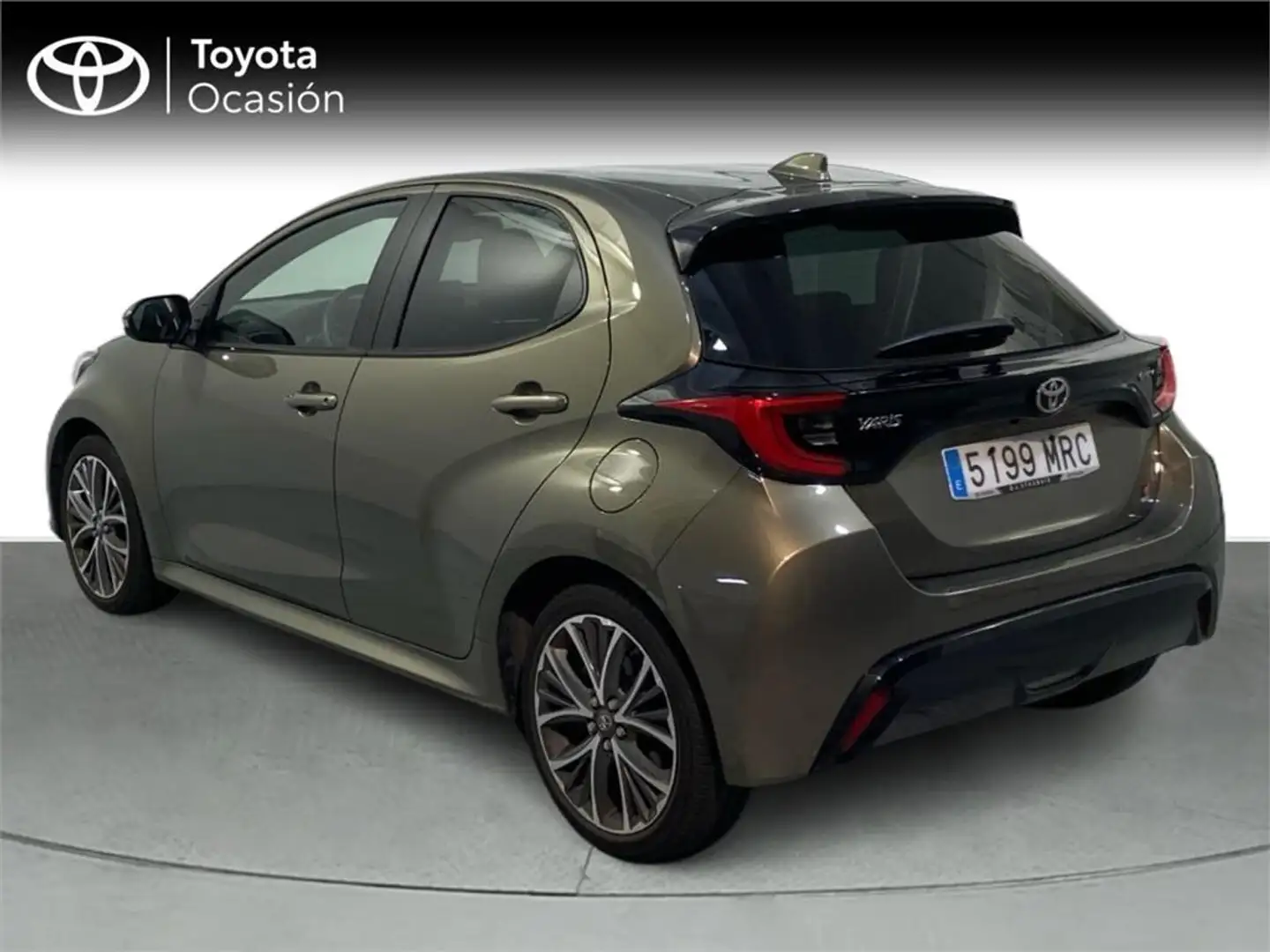 Toyota Yaris 120H 1.5 Style - 2