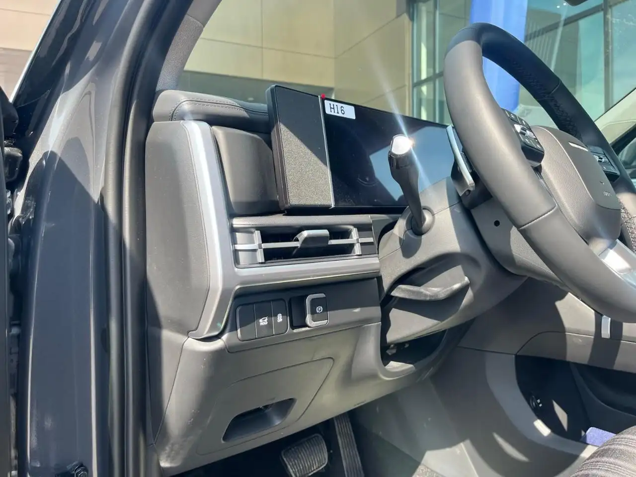 Hyundai SANTA FE photo Hyundai SANTA FE