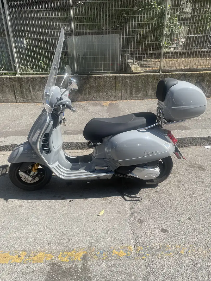 Piaggio GTS 300 Gts Super Tech - 1