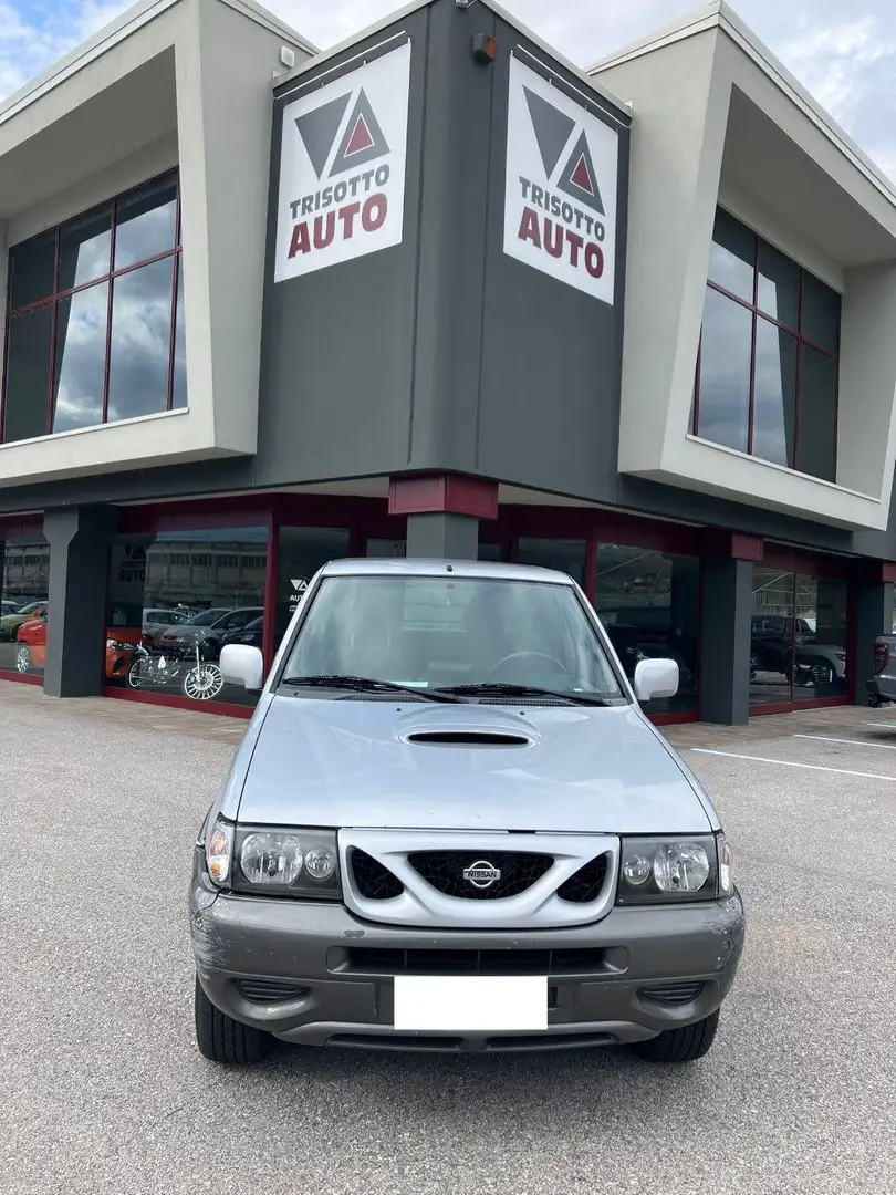 Nissan Terrano 3p 2.7 125 CV PER COMMERCIANTI Argent - 1