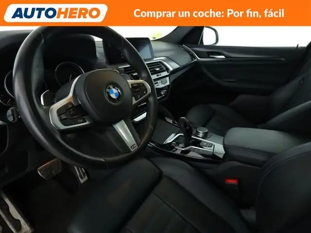 BMW X4 view 12