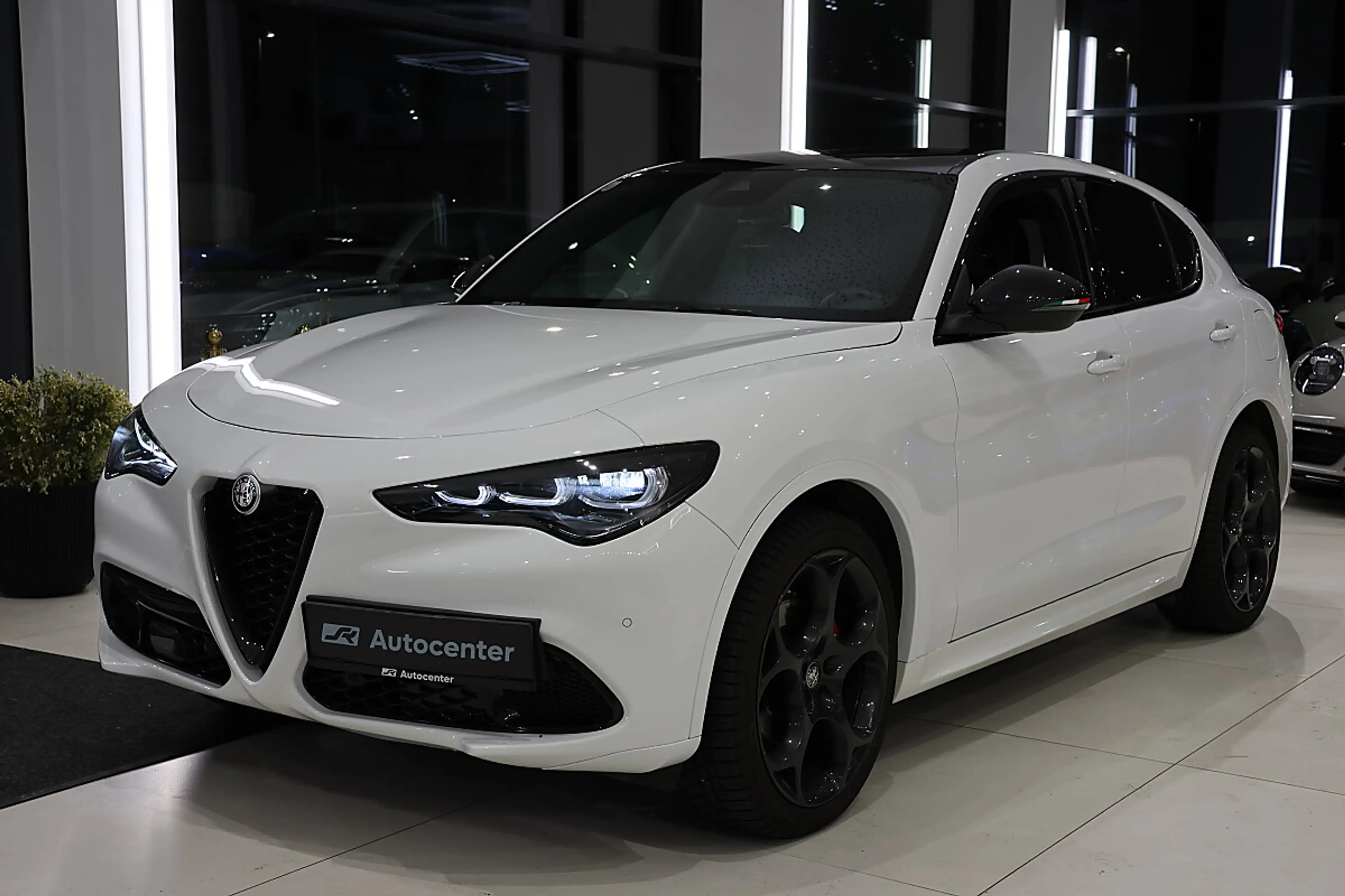 Alfa Romeo Stelvio B-Tech 2,2 ATX AWD