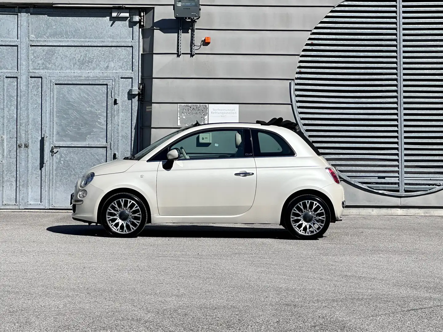 Fiat 500C 500 Cabrio 1,4 16V 100Hp Perlmuttweiß Bluetooth Weiß - 1
