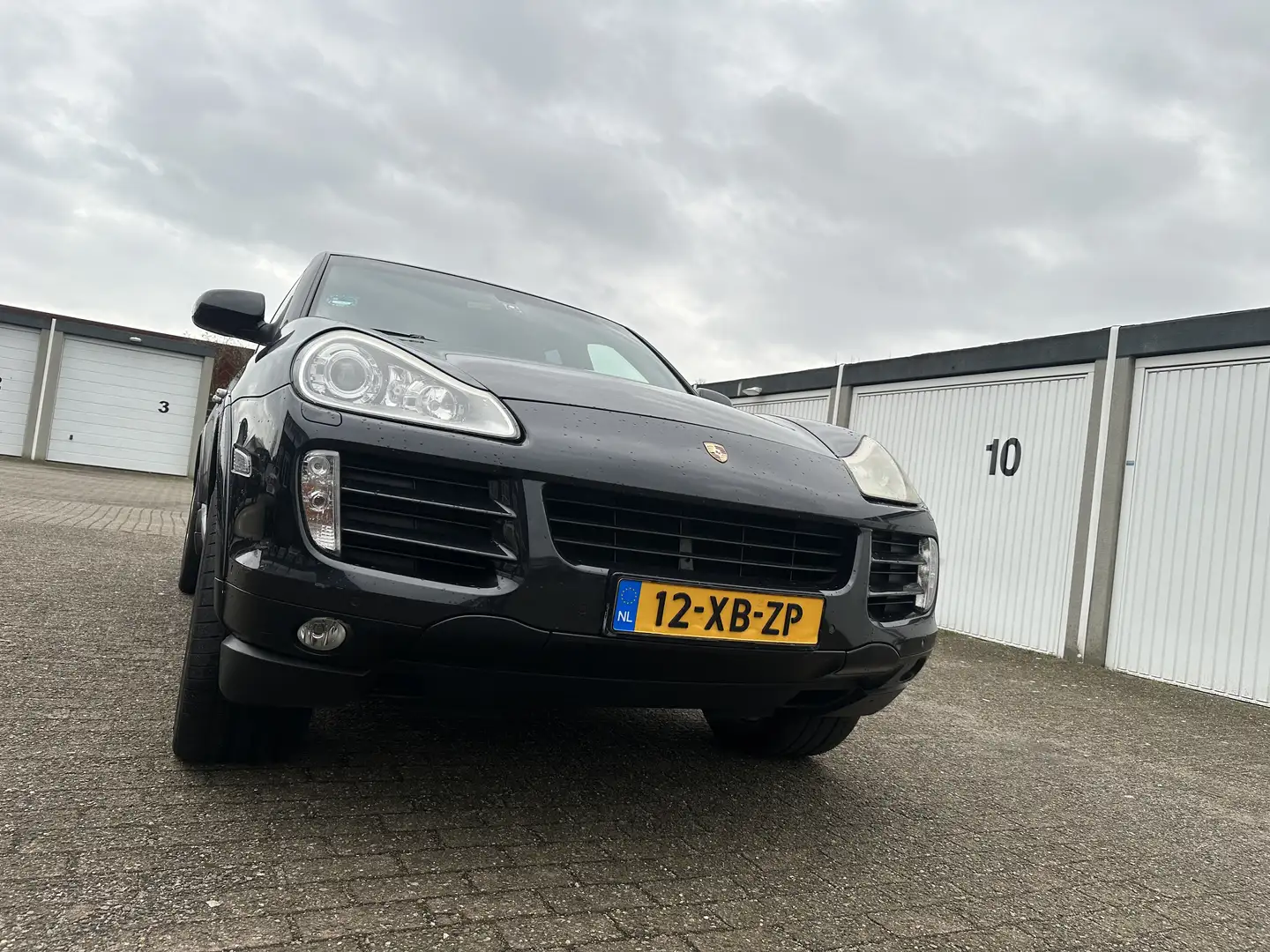 Porsche Cayenne 4.8s benzine Zwart - 2