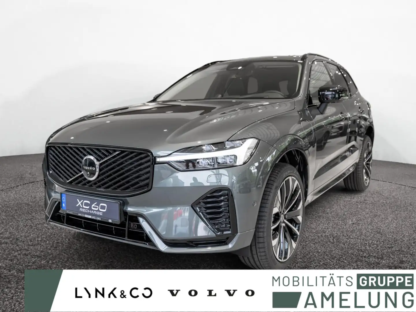 Volvo XC60 T8 AWD Ultra Dark Recharge LED PANO 360° Verde - 1