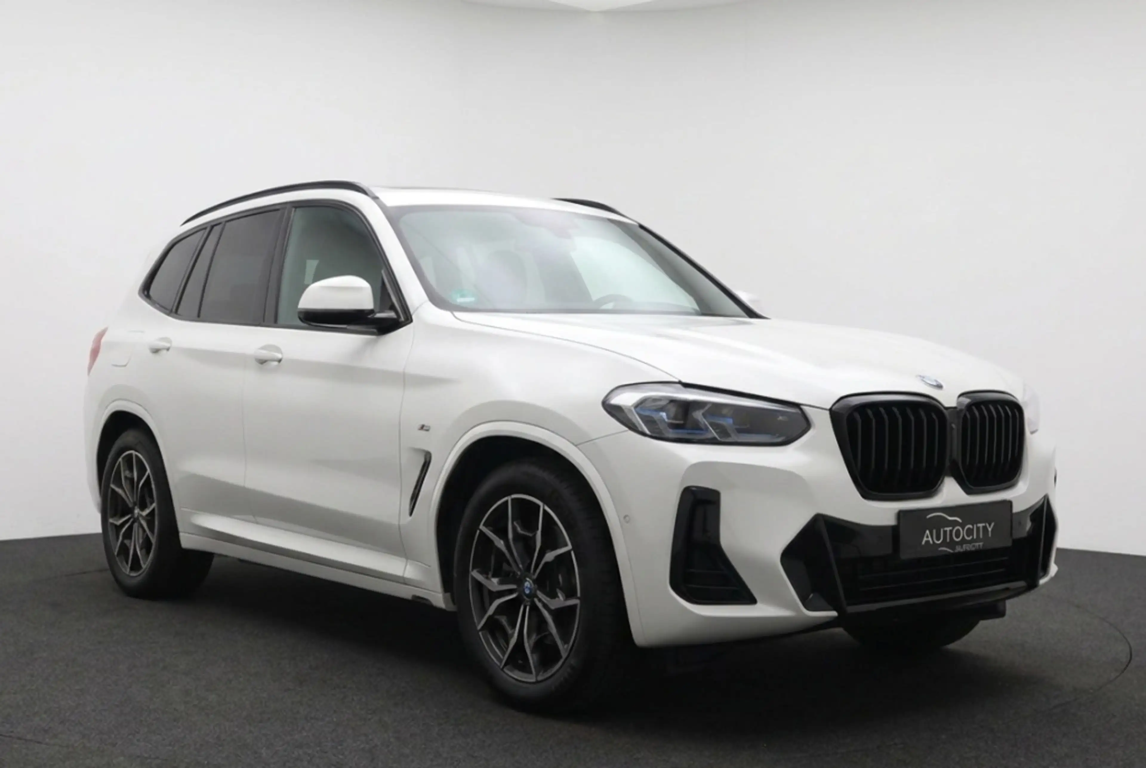 BMW X3 xDrive30e M Sport Pano | Laser | Innovation Pack | — photo 6