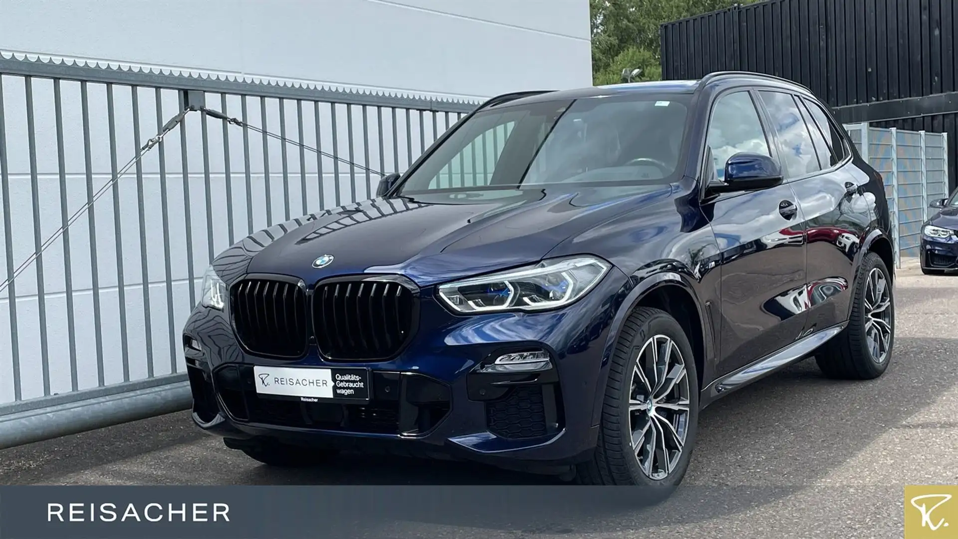 BMW X5 xDrive40i M-Sport Laser AHK Pano Stdheiz H/K Blauw - 1