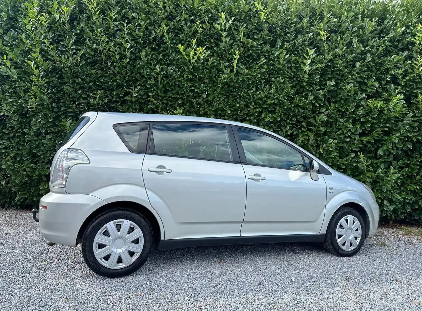 Toyota Corolla Verso 1.6 VVTi 7P | NWE APK & KOPPLNG | AIRCO Grijs - 2