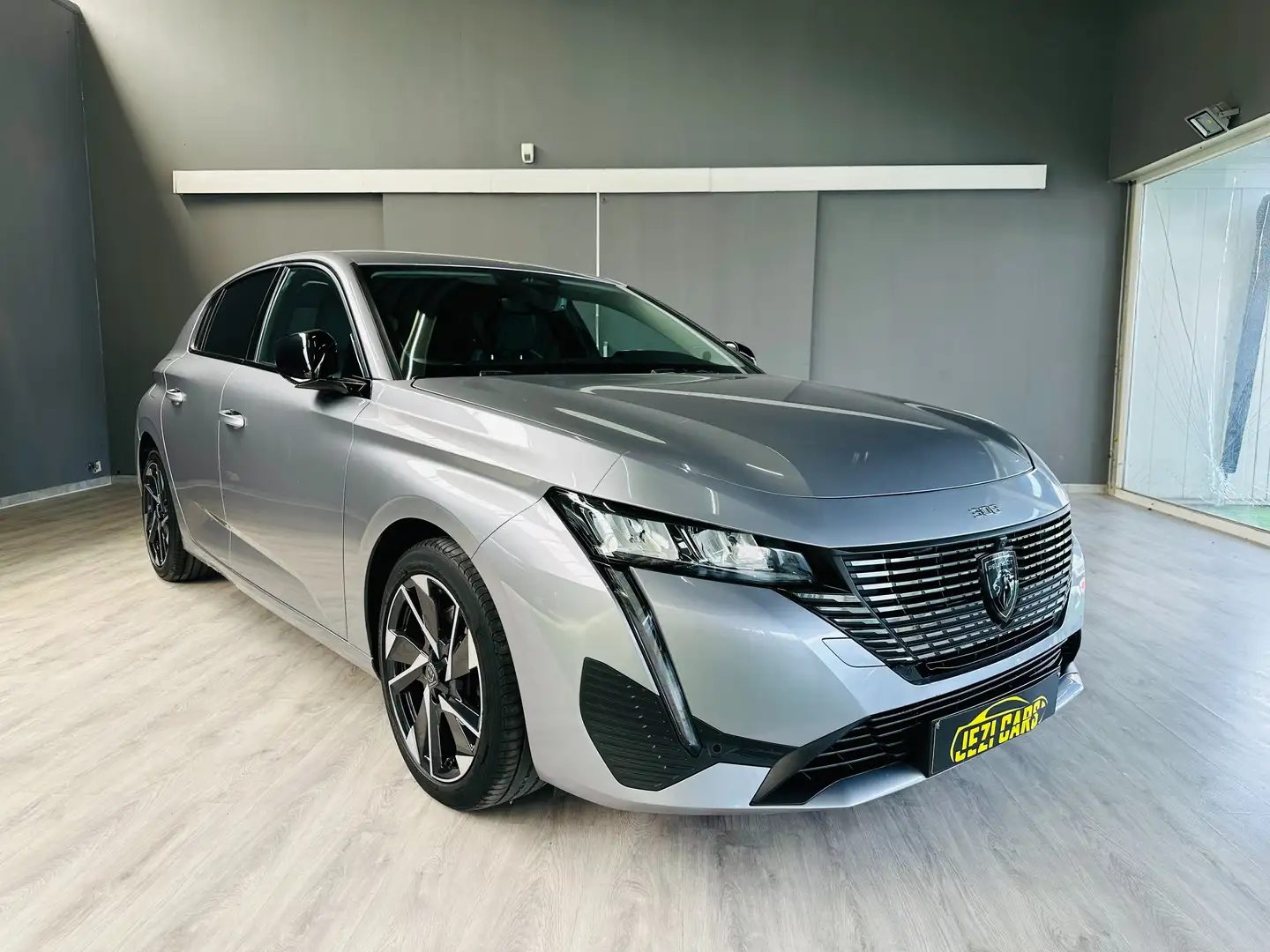 Peugeot 308 1.5 BlueHDi Allure * Drive Assist Gris - 1