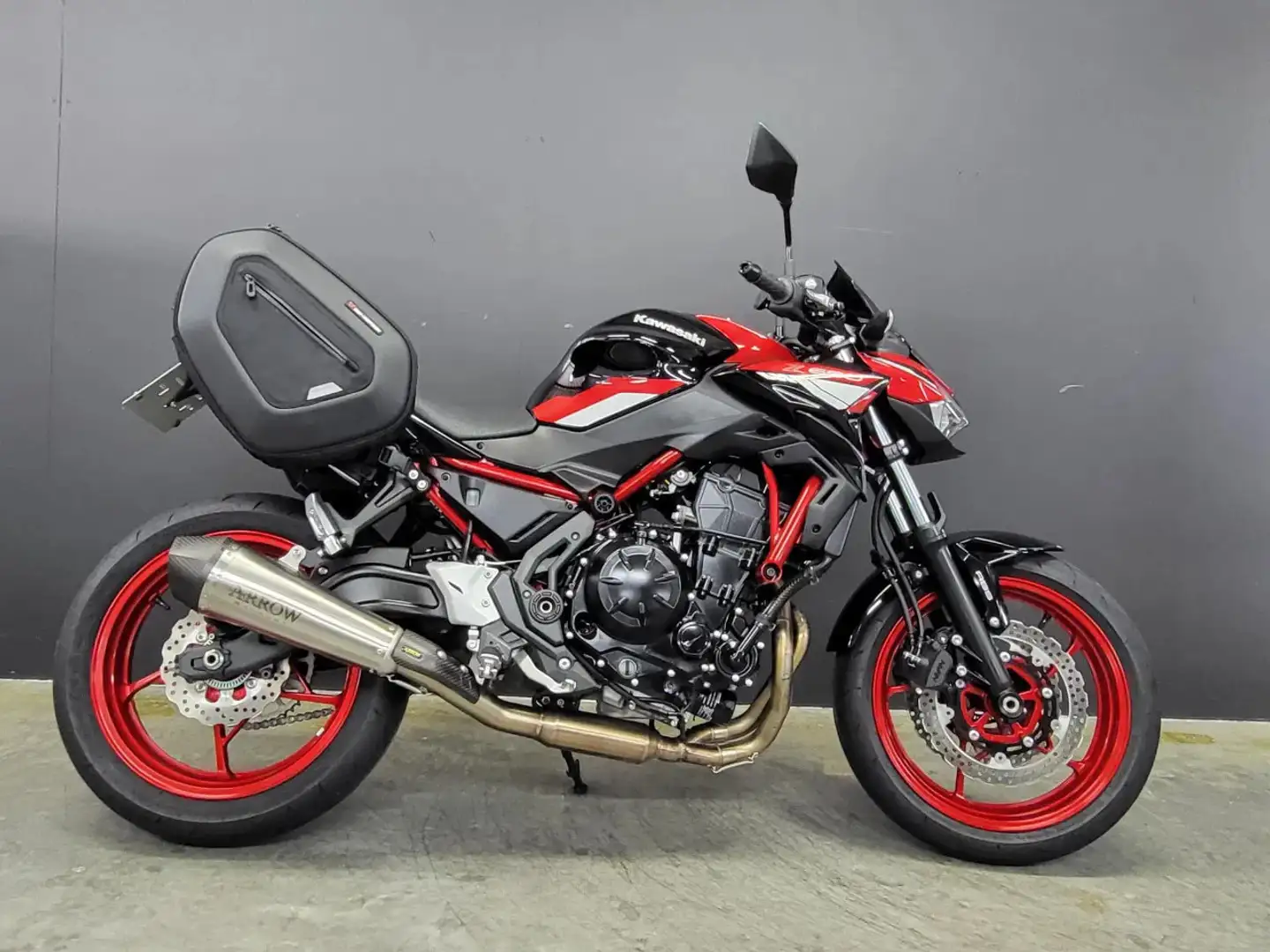 Kawasaki Z 650 Performance Edition (A2 mogelijk) - 2