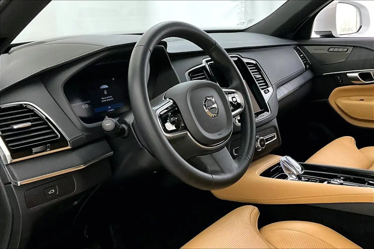 Volvo XC90 снимка Volvo XC90