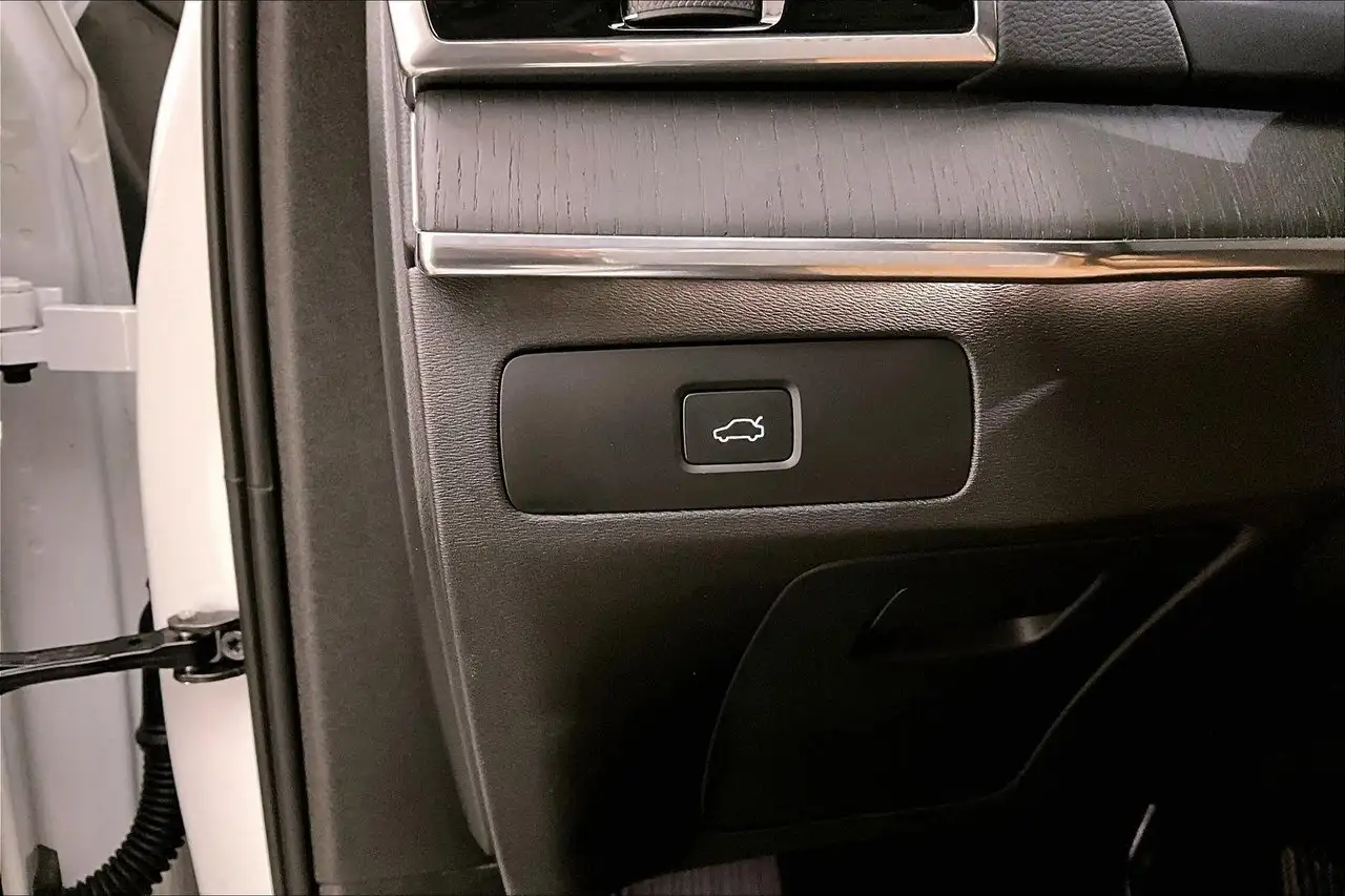 Volvo XC90 снимка Volvo XC90