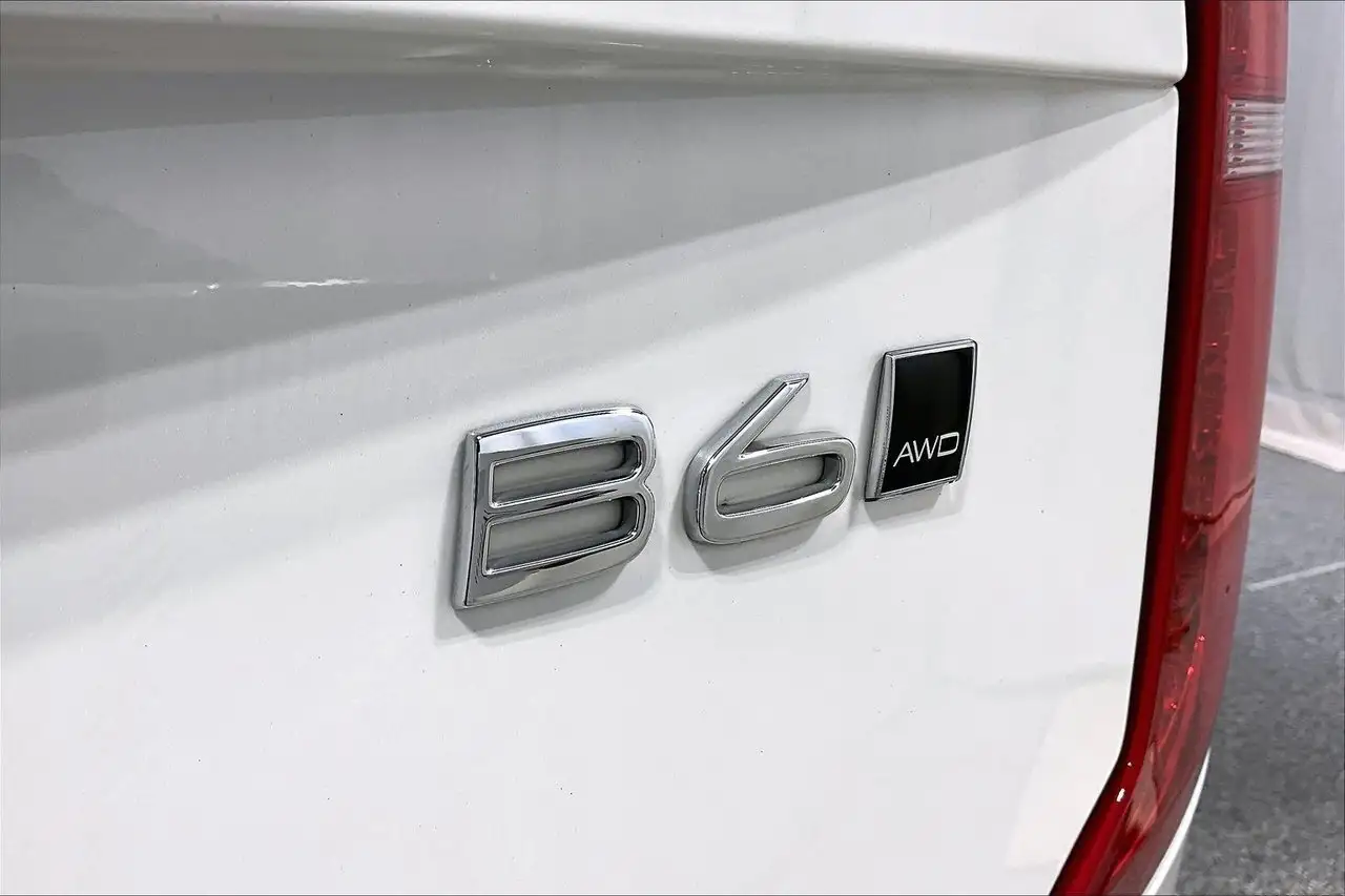 Volvo XC90 снимка Volvo XC90