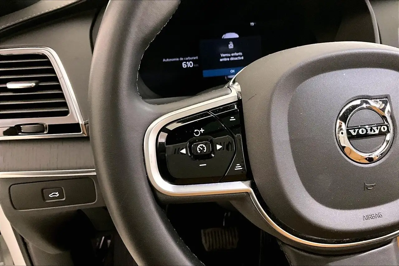 Volvo XC90 снимка Volvo XC90