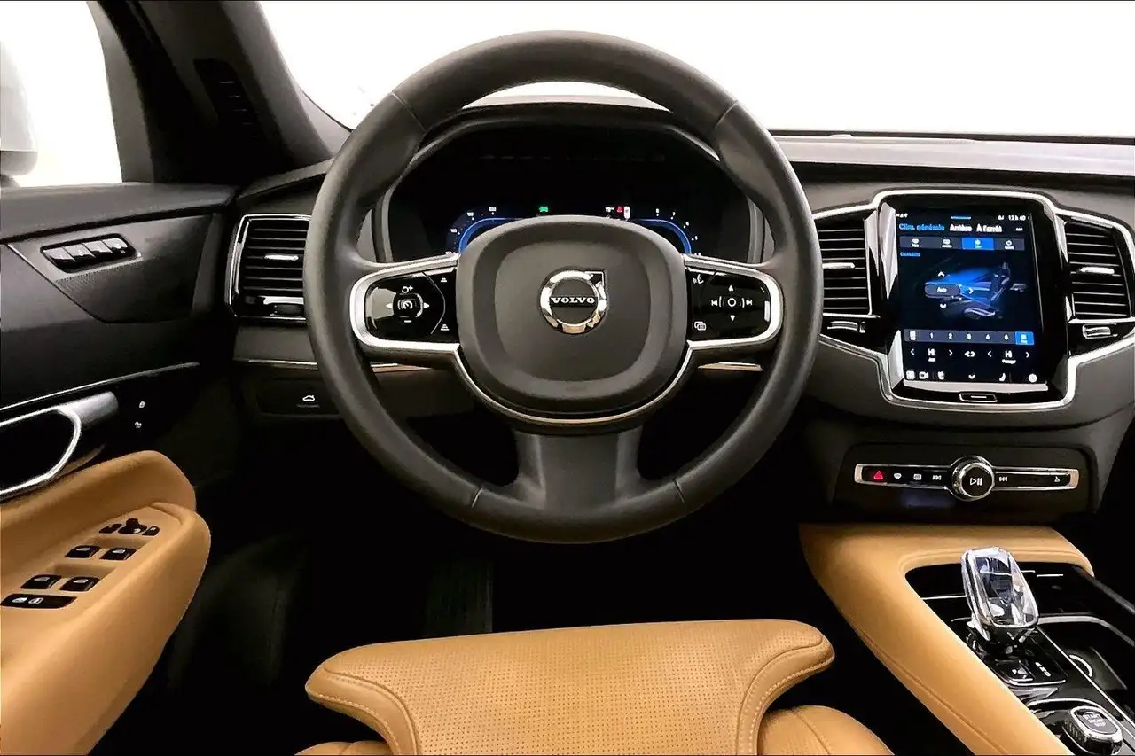 Volvo XC90 снимка Volvo XC90