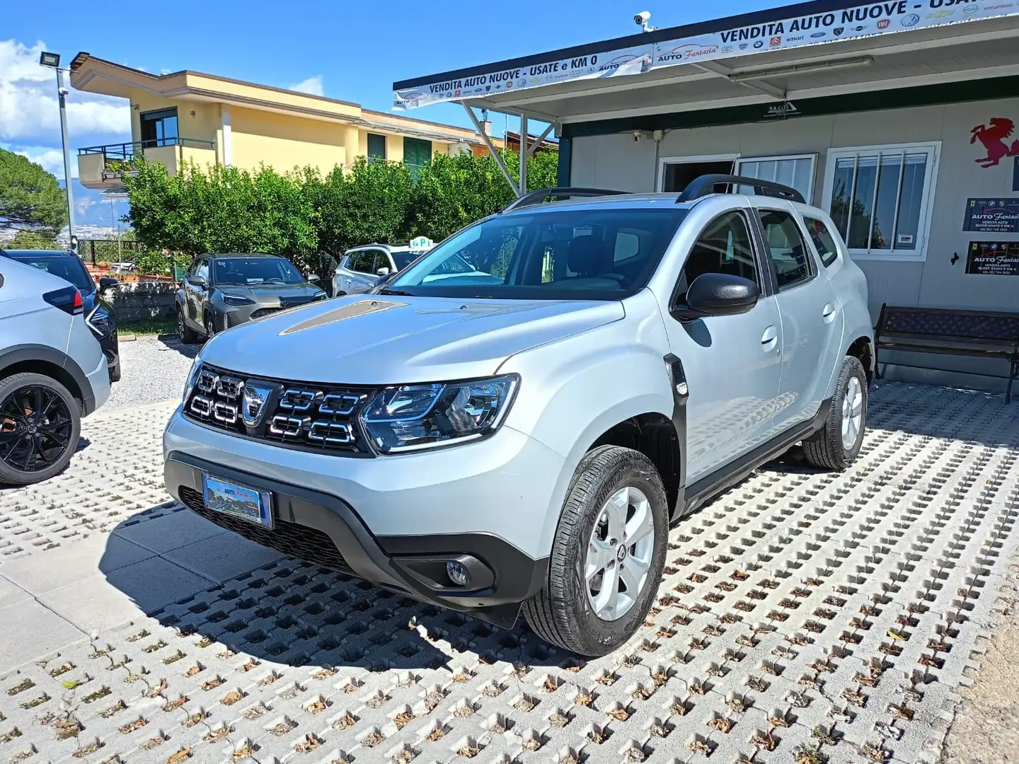 Dacia Duster Duster 1.0 TCe 100 CV ECO-G 4x2 Prestige Grigio - 1