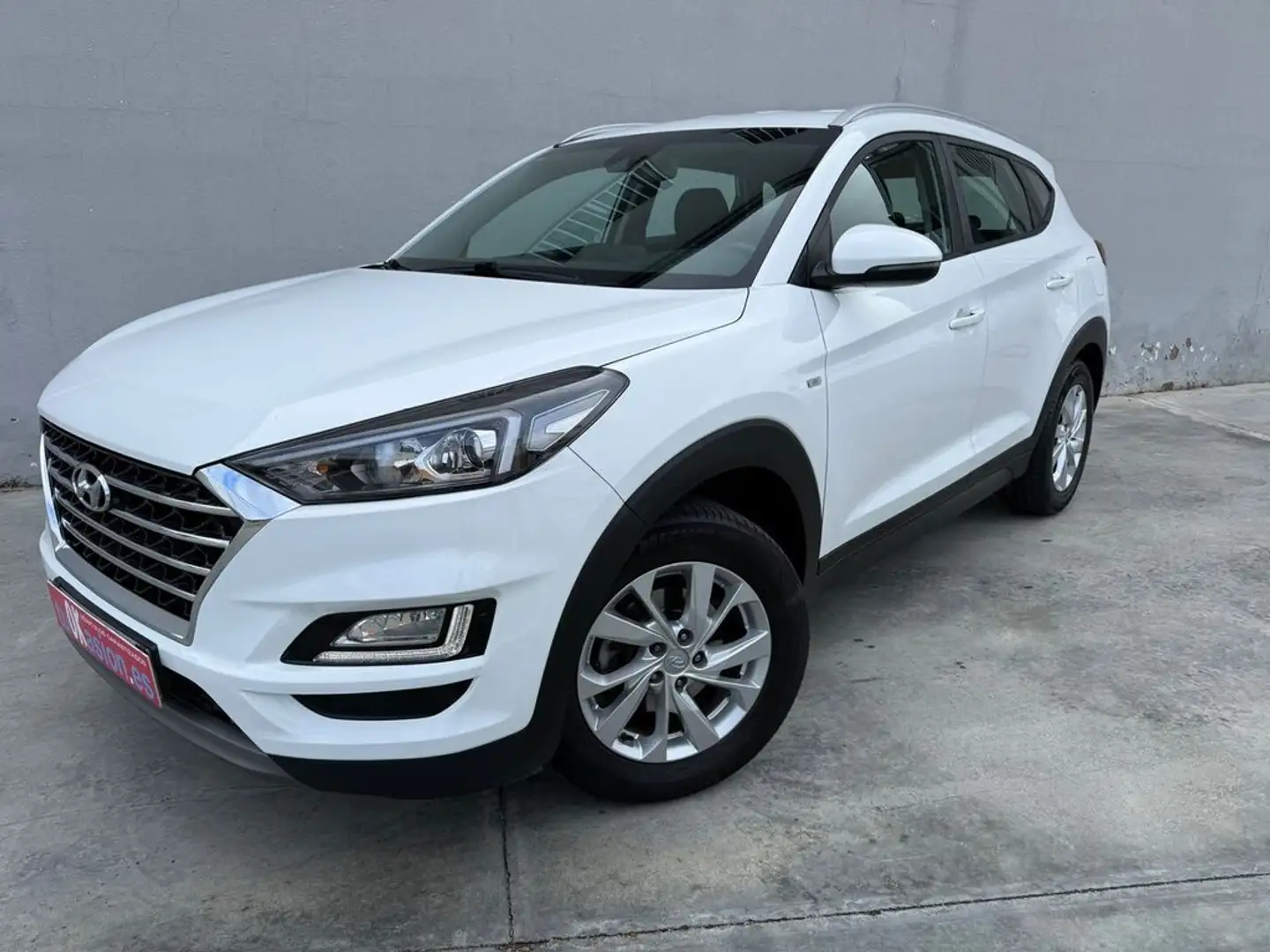 Hyundai TUCSON 1.6 CRDi 116cv 48V Blanc - 1