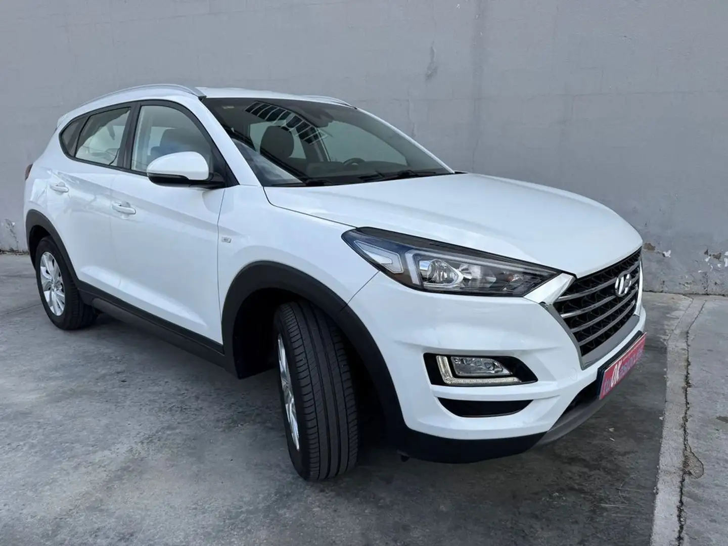 Hyundai TUCSON 1.6 CRDi 116cv 48V Blanc - 2
