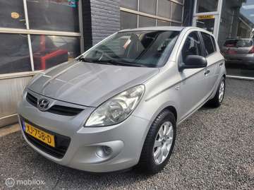 | AIRCO | 145.000KM | Hyundai i20 1.2i i-Drive | A