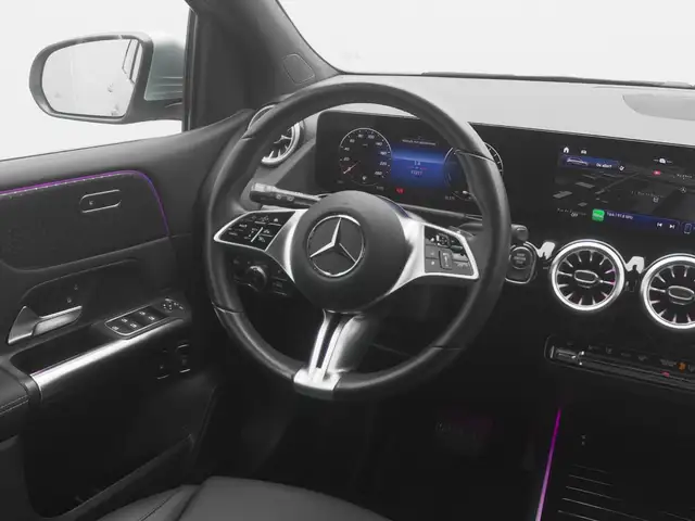 Mercedes-Benz B-Class view 19