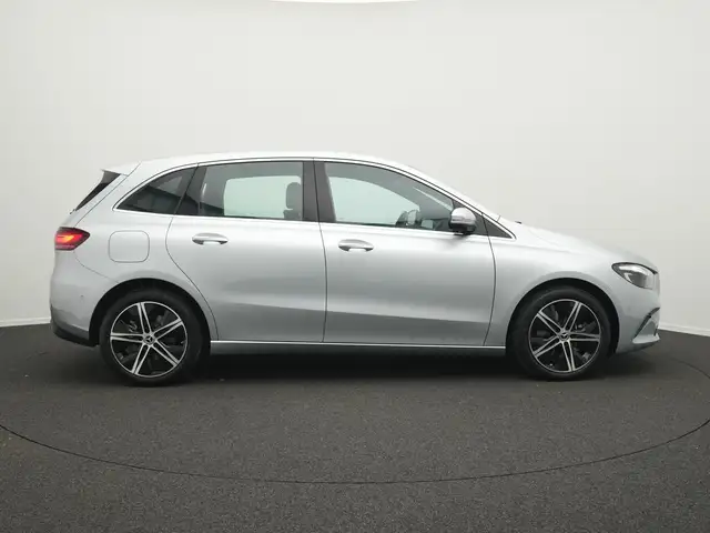 Mercedes-Benz B-Class view 5