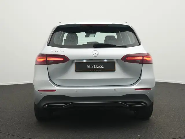 Mercedes-Benz B-Class view 4