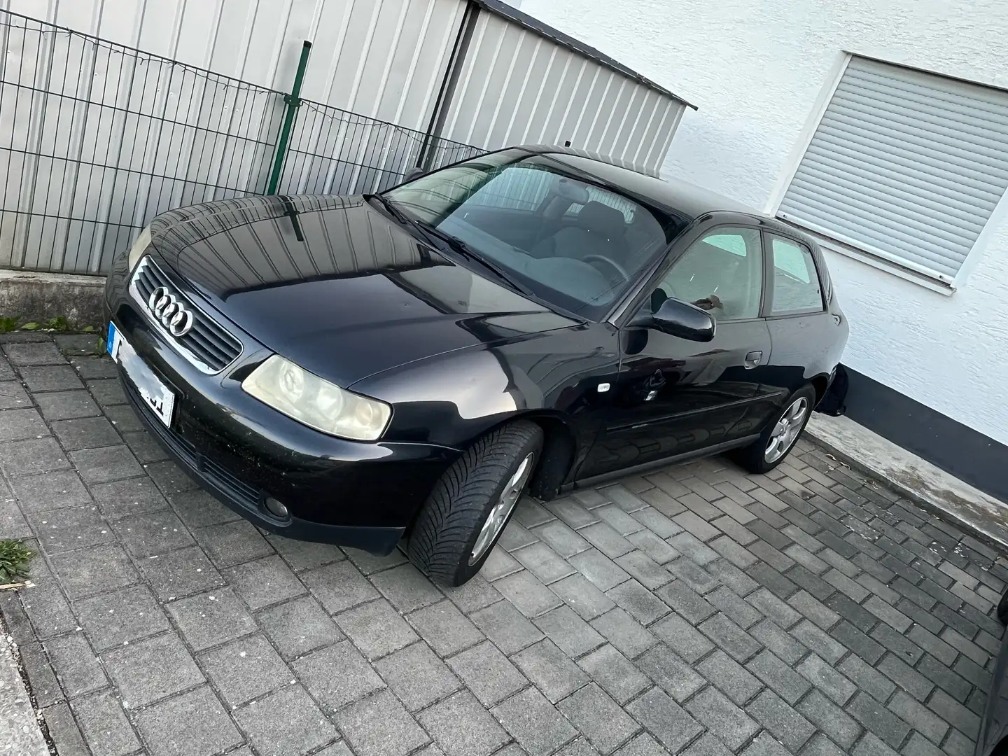 Audi A3 1.6 Attraction - 1