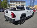 Toyota Hilux DK Invincible 4WD 2,8 D-4D Aut. Weiß - thumbnail 2